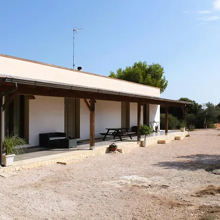 I Cardinali - Apulian Countryhouse Holiday home *